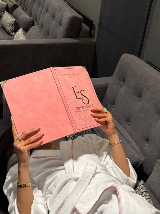 The Feminine Billionaire Routine: Vision, Vibration & Vanity Essentials