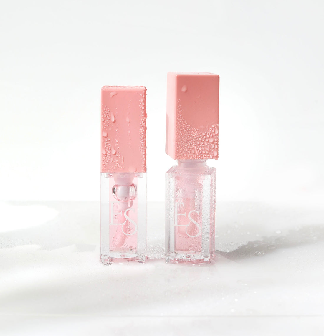 Unlock the Secret to Perfect Lips with Our Plumptious Peach Lip Oil