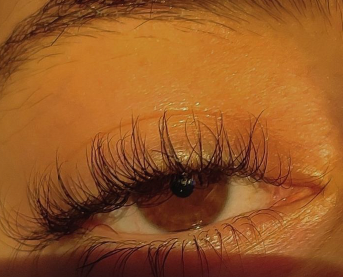 Why Castor Oil Still Reigns in Modern Self-Care